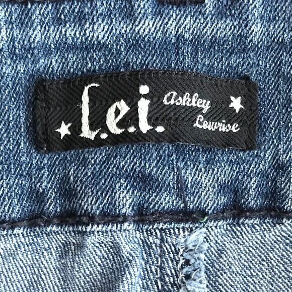 Women's Vintage Y2K L.e.i. Indie Casual Mid Wash Denim Summer Jean Capris / 9 - Picture 5 of 6